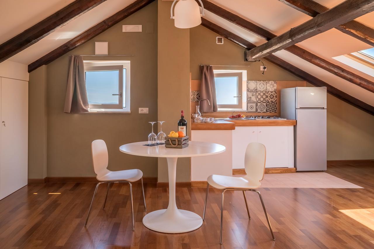 Plaium Montis Bed and Breakfast Σαλέρνο Εξωτερικό φωτογραφία