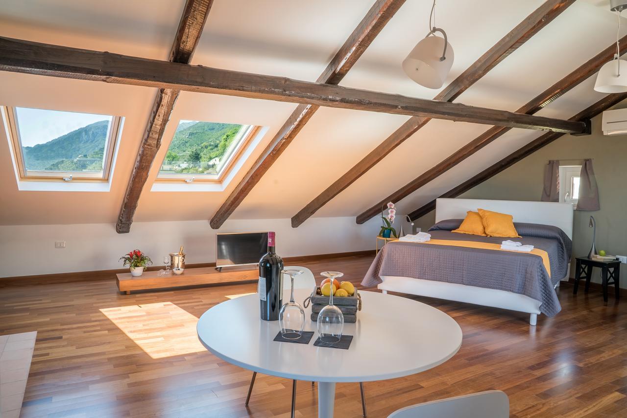 Plaium Montis Bed and Breakfast Σαλέρνο Εξωτερικό φωτογραφία